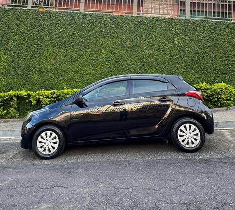 HYUNDAI HB20 1.0 UNIQUE 12V FLEX 4P MANUAL